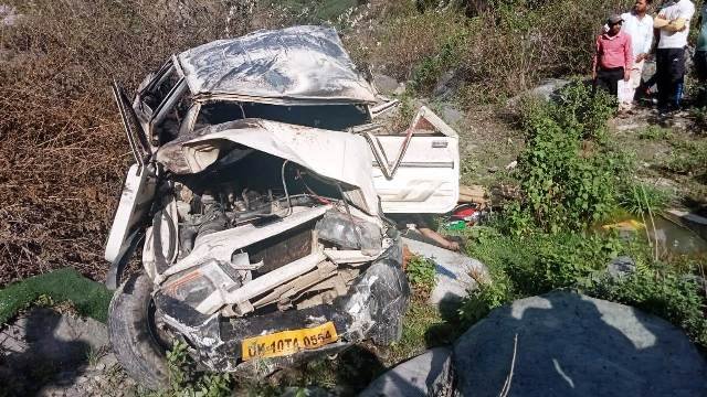 बड़ी खबर:  NH 94 पर कोटीगाड के पास बोलेरो दुर्घटनाग्रस्त, आधा दर्जन लोगों की मौत