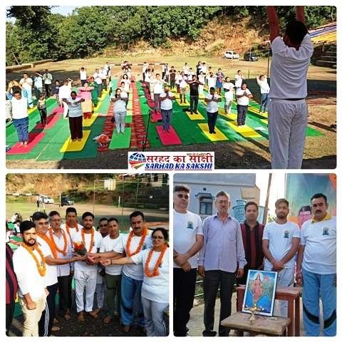 अंतर्राष्ट्रीय योग दिवस, नगर पंचायत गजा में आयोजित योगाभ्यास कार्यक्रम, योग हमें अपनी दिनचर्या में सम्मिलित करना चाहिए: मीना खाती