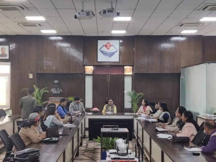 राज्य सहायक प्रजनन प्रौद्योगिकी व सरोगेसी बोर्ड की पहली बैठक चिकित्सा मंत्री डॉ. धन सिंह रावत की अध्यक्षता में आयोजित