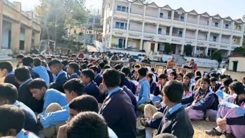 संविधान दिवस पर नकोट इंटर कॉलेज में किया भव्य समारोह का आयोजन